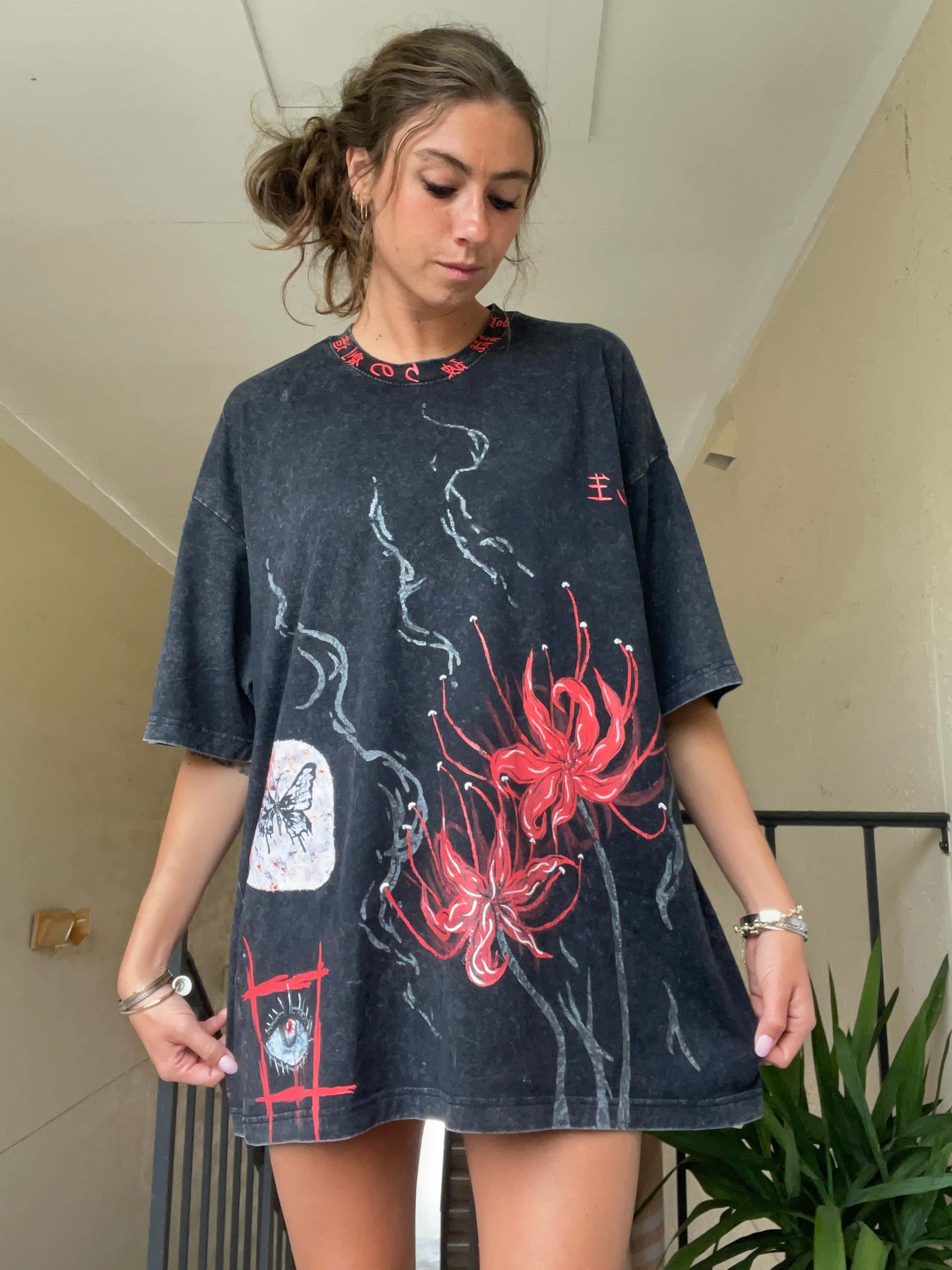 Spider Lily Oversized T
